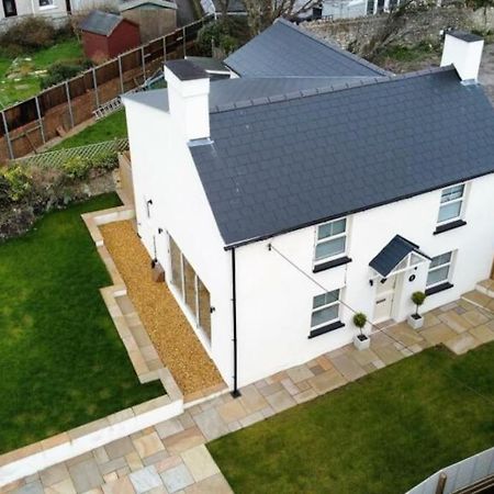 Charming Cottage Close To M4 Bridgend ブリジェンド エクステリア 写真
